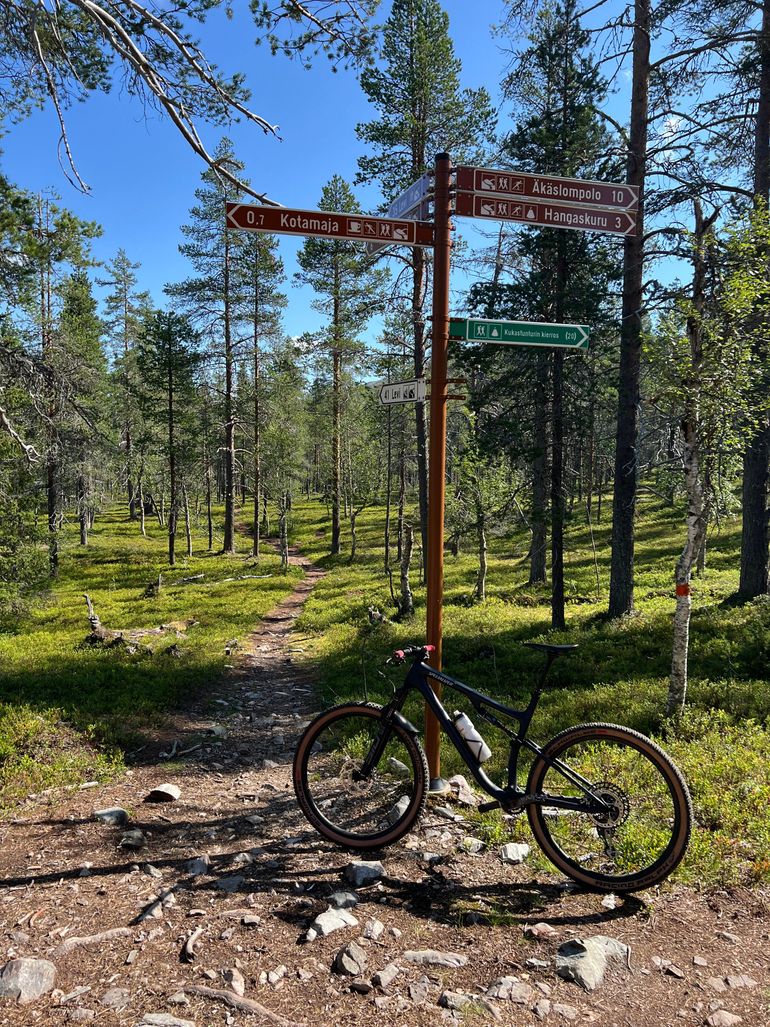 Použité Specialized Epic EVO Comp 2023 Frameset 2023 Mountainbike — obrázek 3 z 4