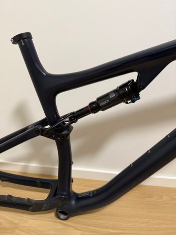 Specialized Epic EVO Comp 2023 Frameset 2023 Mountainbike d'occasion — image 8 sur 9