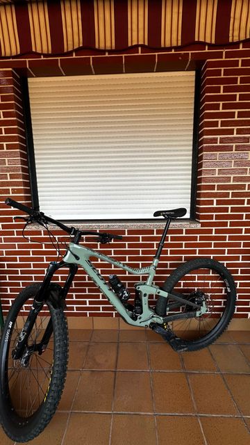 Used Scott Ransom 910 2021 2021 Mountainbike, Green, 29 — image 2 of 9