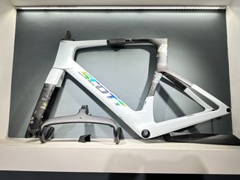 Gebrauchtes Scott Telaio Scott Foil RC Pro Hmx 2026 + Manubrio Frameset 2026 Road & Gravel