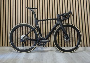 Pinarello Dogma F Disc Ultegra 12v Di2 2026 Road & Gravel de segunda mano
