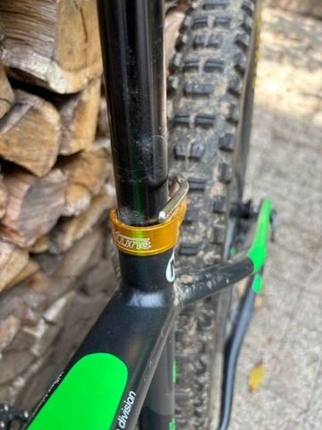 Used Wilier 503 Plus 29" 2019 Mountainbike, Black — image 6 of 6