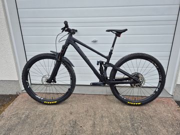 Used RAAW V1 2025 Mountainbike, Black — image 5 of 8