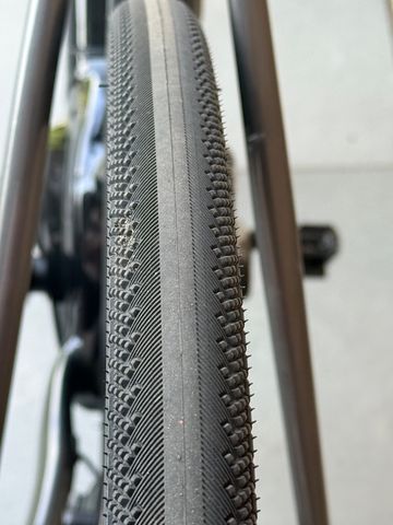 Cannondale Synapse Neo 1 2020 2020 Road & Gravel usato, Nero — immagine 9 di 25