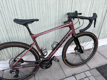 Gebrauchtes Giant Revolt, Advanced Pro 1 2021 2021 Road & Gravel, Rot — Bild 1 von 6