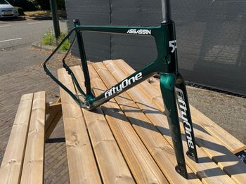Fiftyone Assassin Frameset 2027 Road & Gravel de segunda mano, Verde — imagen 2 de 7