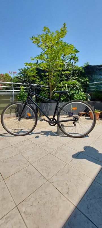 Używany B Twin 100 2021 Urban & Touring