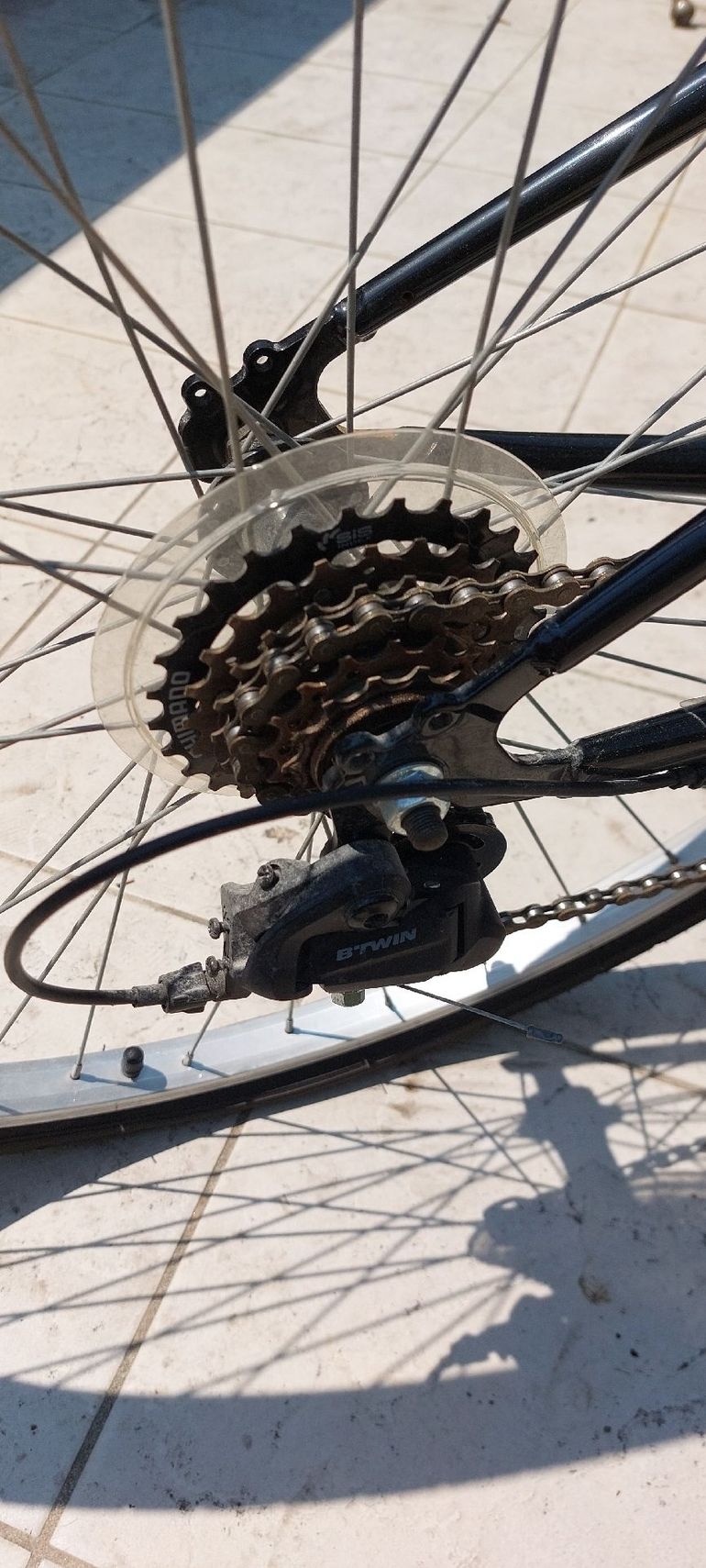 Used B Twin 100 2021 Urban, Black — image 2 of 4