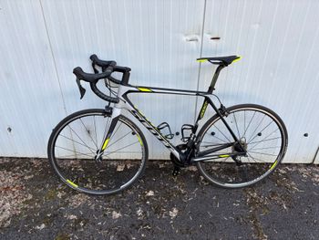 Gebrauchtes Scott Addict 10 2017 2017 Road & Gravel, Hellgrau — Bild 2 von 7