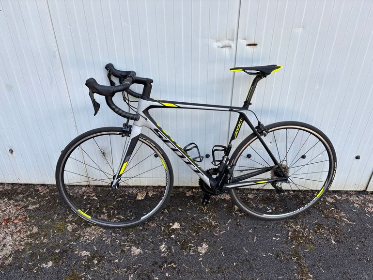 Gebrauchtes Scott Addict 10 2017 2017 Road & Gravel, Hellgrau — Bild 2 von 7