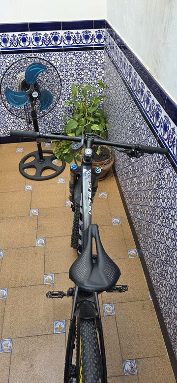 Scott Genius Shimano Deore 2016 Mountainbike d'occasion — image 3 sur 5