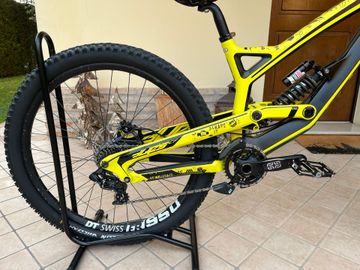 Used YT Industries Tues CF 2018 2018 Mountainbike, Black, 27.5 — image 5 of 10
