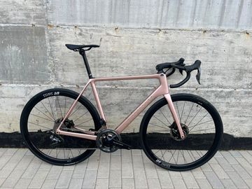 Brugt Aurum Magma Dolomite Pink Dura-Ace Di2 2024 Road & Gravel