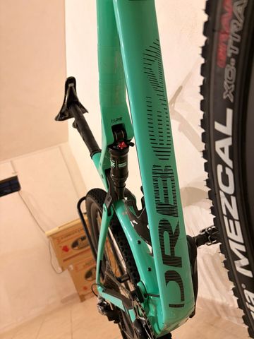 Used Orbea OIZ M10 2020 Frameset 2020 Mountainbike, Green, 29 — image 2 of 6