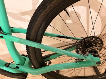 Used Orbea OIZ M10 2020 Frameset 2020 Mountainbike, Green, 29 — image 6 of 6