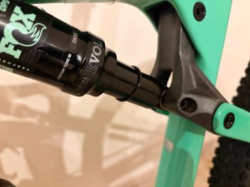 Used Orbea OIZ M10 2020 Frameset 2020 Mountainbike, Green, 29 — image 5 of 6
