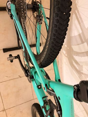 Used Orbea OIZ M10 2020 Frameset 2020 Mountainbike, Green, 29 — image 3 of 6