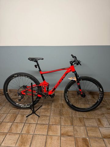 Tweedehands Giant Anthem 29 2 2020 2020 Mountainbike — afbeelding 1 van 7