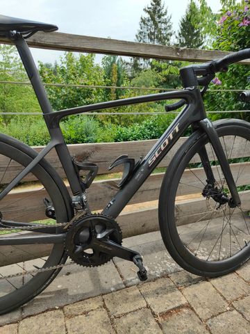 Brugt Scott Addict RC 30 2025 2025 Road & Gravel — billede 2 af 11