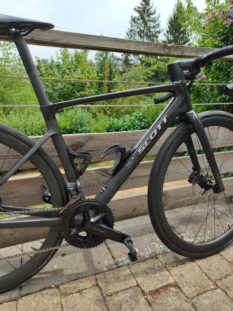 Brugt Scott Addict RC 30 2025 2025 Road & Gravel — billede 2 af 11