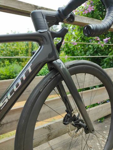 Brugt Scott Addict RC 30 2025 2025 Road & Gravel — billede 4 af 11