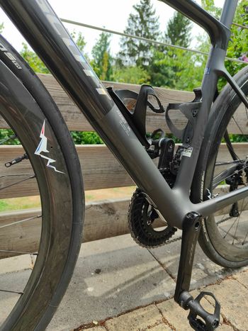 Brugt Scott Addict RC 30 2025 2025 Road & Gravel — billede 10 af 13