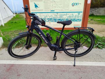 Gebrauchtes Trek Allant+ 7 2022 Urban, Blau — Bild 1 von 4