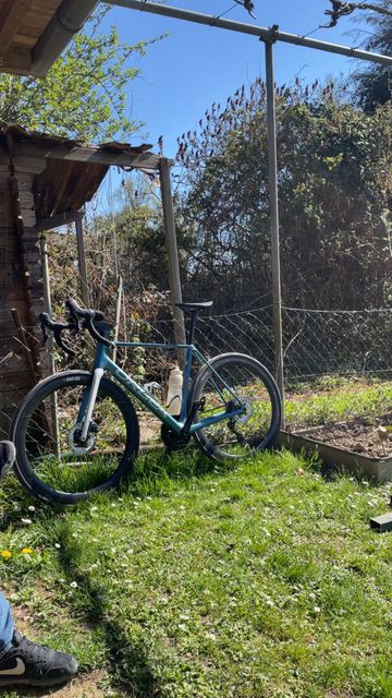 Used Orbea ORCA M30 2024 2024 Road & Gravel, Blue — image 8 of 8