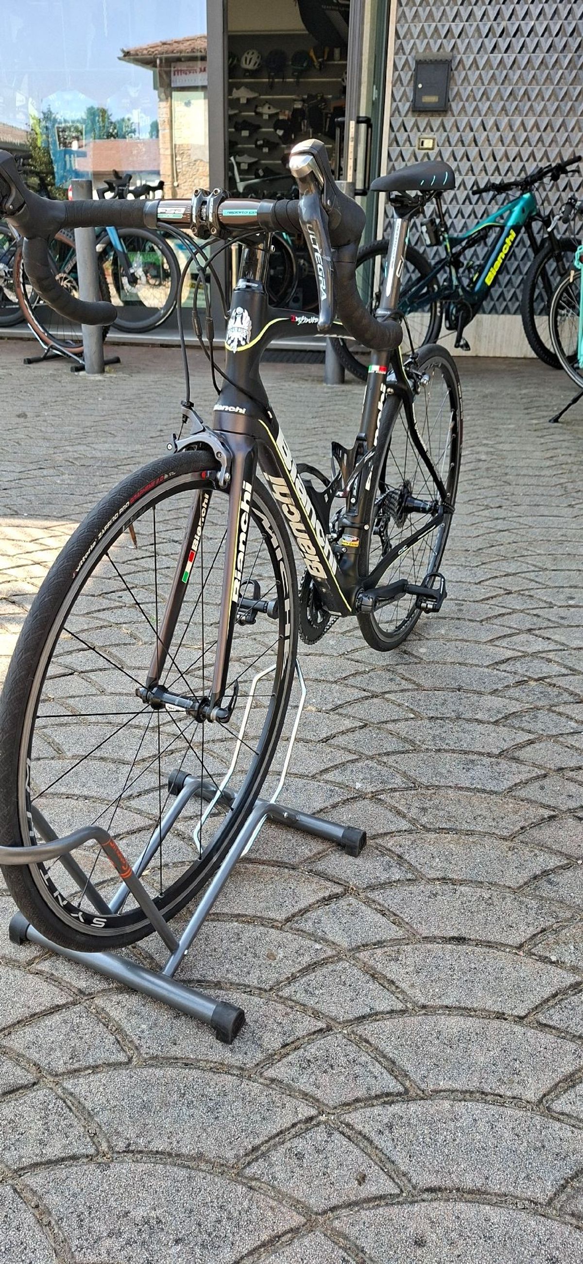 Bianchi Infinito CV Ultegra 2016 | buycycle