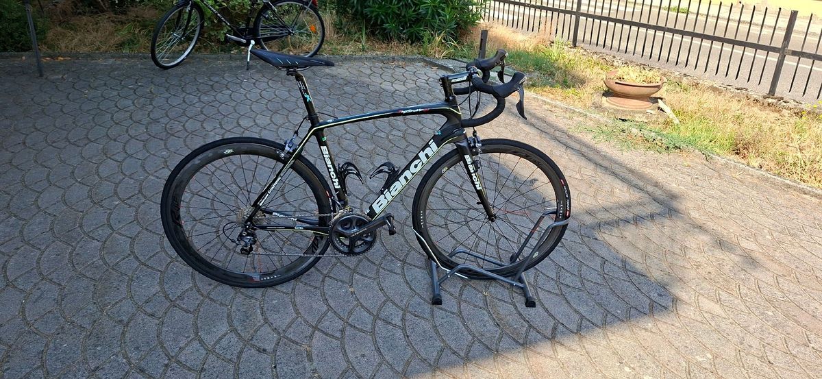 Bianchi Infinito CV Ultegra 2016 | buycycle