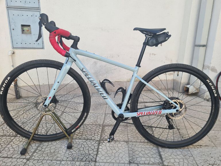 Tweedehands Specialized Diverge Comp E5 2021 2021 Road & Gravel — afbeelding 2 van 9