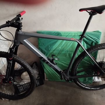 Gebrauchtes CUBE SLX 2020 Mountainbike, Hellgrau — Bild 2 von 5