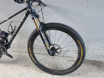 Brugt Mondraker F-PODIUM RR 2024 2024 Mountainbike — billede 6 af 11