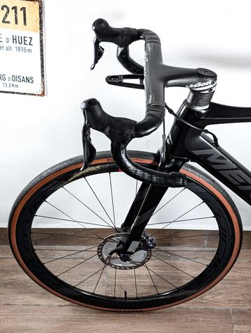 Used Merida Reacto Disc 9000-E 2021 2021 Road & Gravel, Black — image 10 of 24