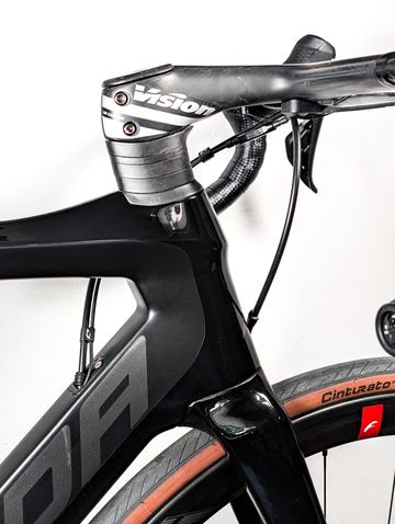 Used Merida Reacto Disc 9000-E 2021 2021 Road & Gravel, Black — image 13 of 24