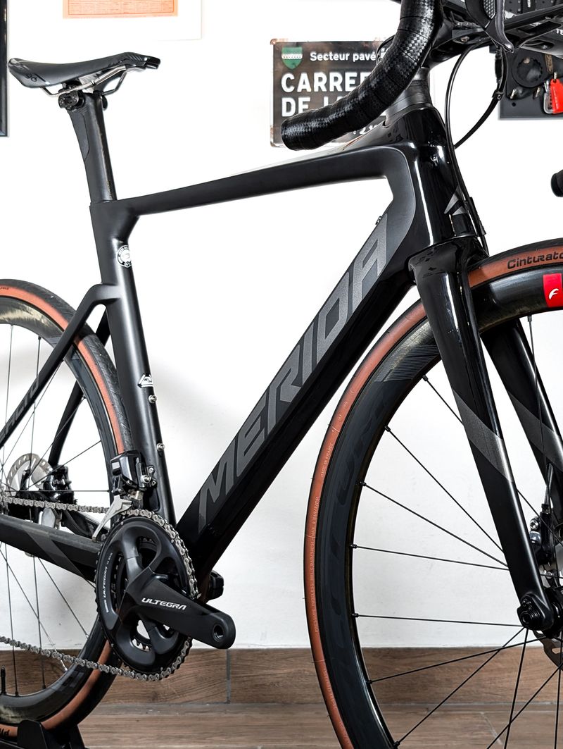 Used Merida Reacto Disc 9000-E 2021 2021 Road & Gravel, Black — image 5 of 24