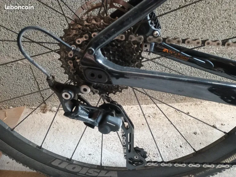 Brugt Giant Revolt Advanced 3 2024 2024 Road & Gravel — billede 6 af 7