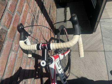 Used CUBE Custom Shimano Sora 2016 Road & Gravel, White — image 3 of 4