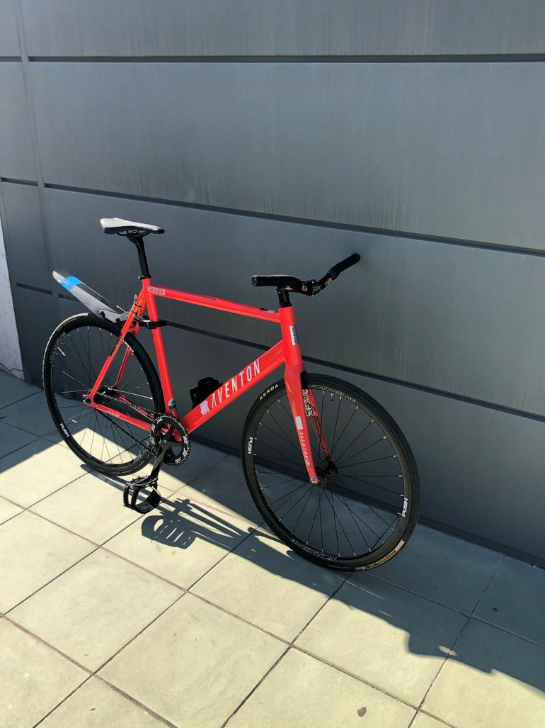 Aventon Custom Single Speed / Fixed Gear 2019 Road & Gravel d'occasion — image 6 sur 7