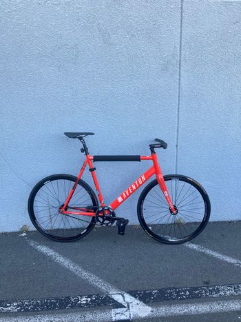 Aventon Custom Single Speed / Fixed Gear 2019 Road & Gravel d'occasion — image 7 sur 7