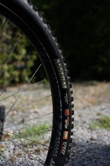 Used Canyon Torque 29 CF 7 2022 2022 Mountainbike, Orange, 29 — image 18 of 22