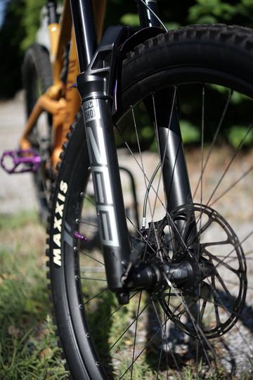 Used Canyon Torque 29 CF 7 2022 2022 Mountainbike, Orange, 29 — image 14 of 22