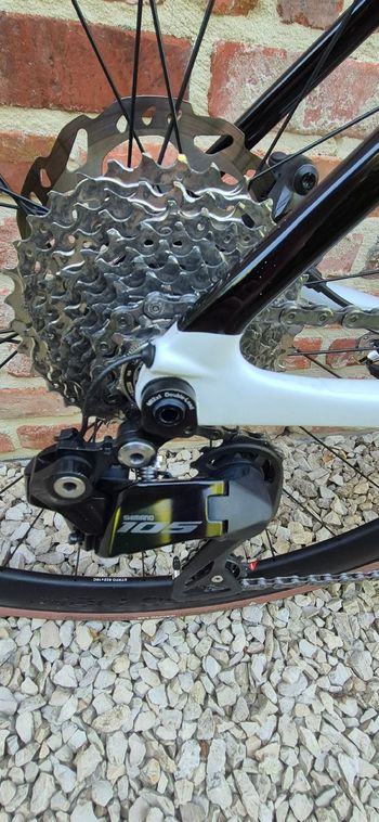Gebrauchtes Cannondale SuperSix EVO Shimano 105 Di2 2024 Road & Gravel, Weiß — Bild 4 von 11