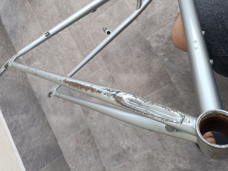 Used Diamondback Axis Frameset 1993 Mountainbike, Light Gray — image 8 of 17