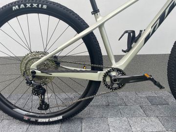 Gebrauchtes KTM MYROON PRO 2025 2025 Mountainbike, Hellgrau, 29 — Bild 3 von 9