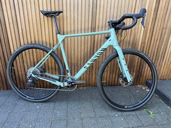 Canyon Grizl 8 1by 2024 2024 Road & Gravel usato