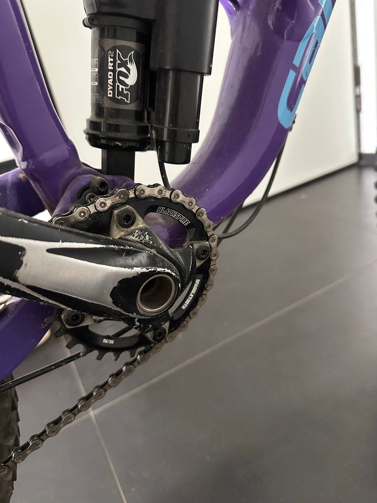 Cannondale Jekyll Shimano Deore 2018 Mountainbike usato, Viola — immagine 11 di 20