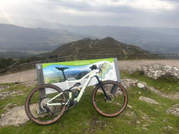 Orbea RISE M20 2022 2022 Mountainbike usato, Bianco — immagine 1 di 8