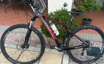 Used Giant XtC Composite 29er 2 2014 2014 Mountainbike, Black, 29 — image 2 of 8