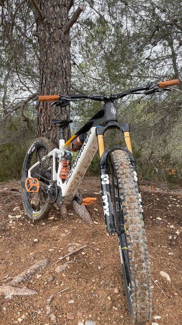 Brugt Mondraker CRAFTY CARBON R 2024 2024 MTB